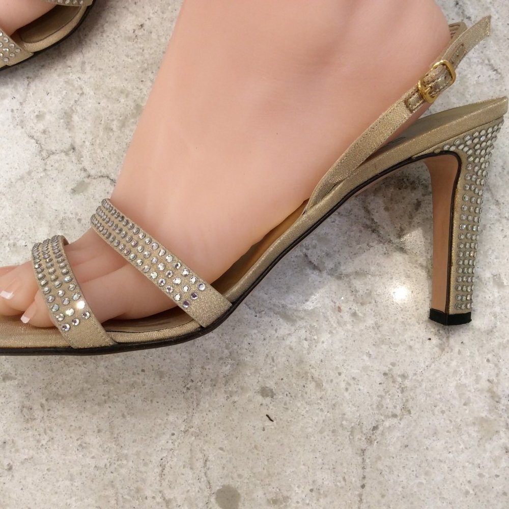 ST. JOHN Strappy Pale Gold with Crystals sandals